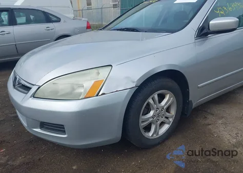 2007 Honda Accord 2.4 Ex from USA, damaged, VIN 1HGCM56717A156590